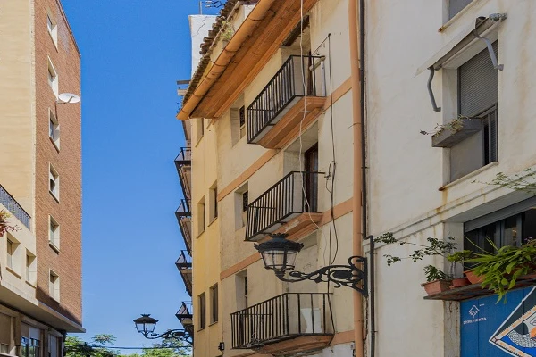 Venta Edificio / Barrio El Carmen Junto Torres de Serranos  (Valencia)