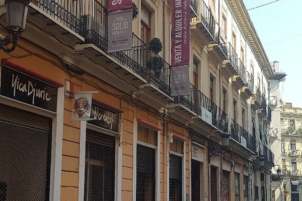 Edificio / Ciudad Vella / Centro de Valencia / Velluters