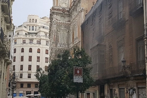 Edificio /CASA BURGUESA / PALACETE (CENTRO VALENCIA) 